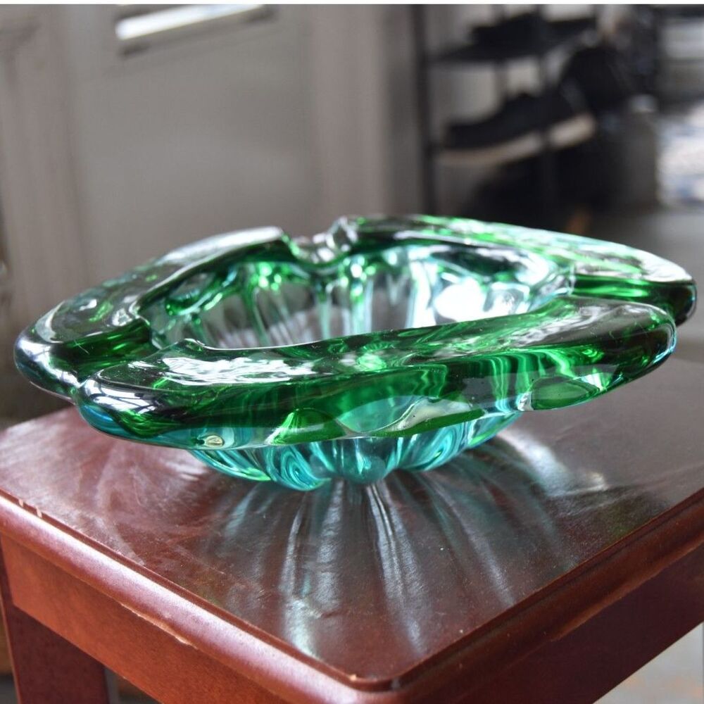 Vintage MCM Emerald Green Art Glass Ashtray Bowl Freeform 9” Heavy 3.3 lb
